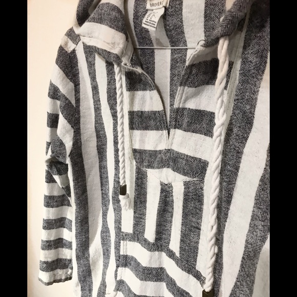 Pullover sweater - Picture 2 of 2